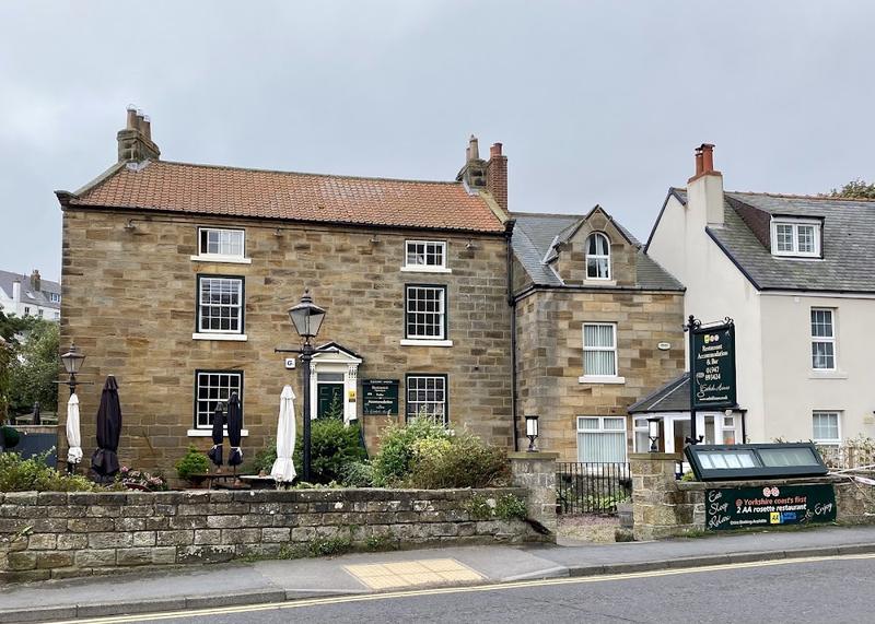 Estbek House